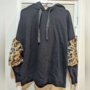 Zara EUC Black Hooded Sweatshirt Lace Ties Faux Fur Trimmed Sleeves Size S Hood